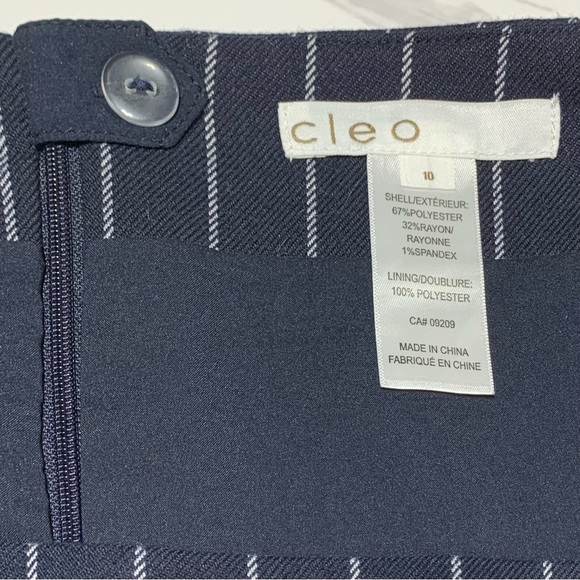 Cleo Navy Blue White Pinstripes Pencil Skirt Size 10 - Picture 5 of 11